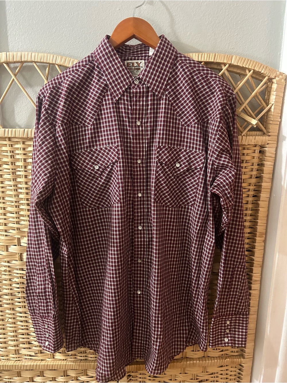 Ely Cattlemon Men’s Pearl Snap Plaid Long Sleeve shirt size Lg